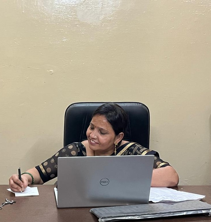 Usha Tiwari - Founder